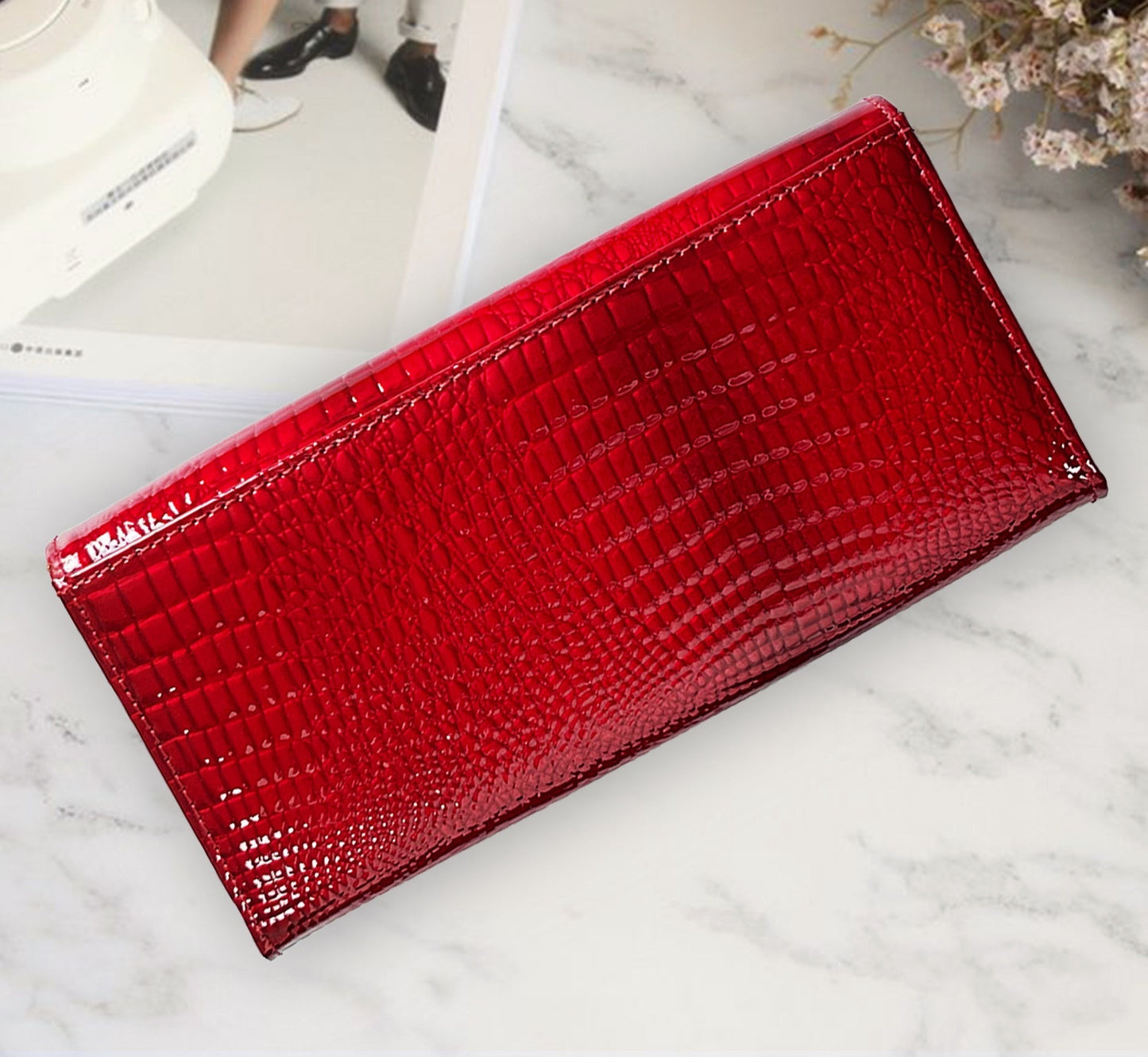 Carteira Feminina em Couro Legítimo com Textura Crocodilo Vermelho Luxo com Fecho Elegante