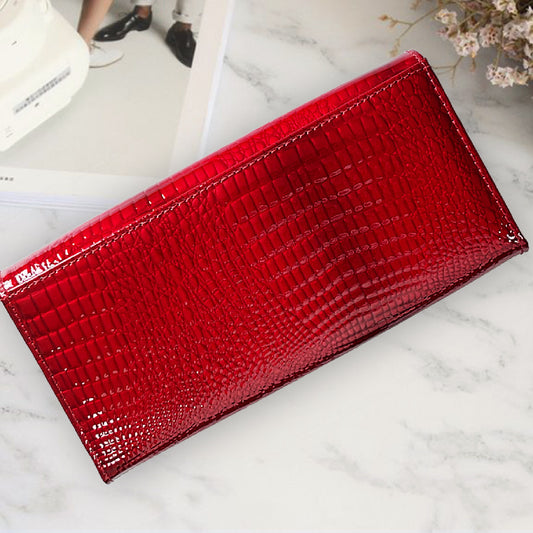 Carteira Feminina em Couro Legítimo com Textura Crocodilo Vermelho Luxo com Fecho Elegante